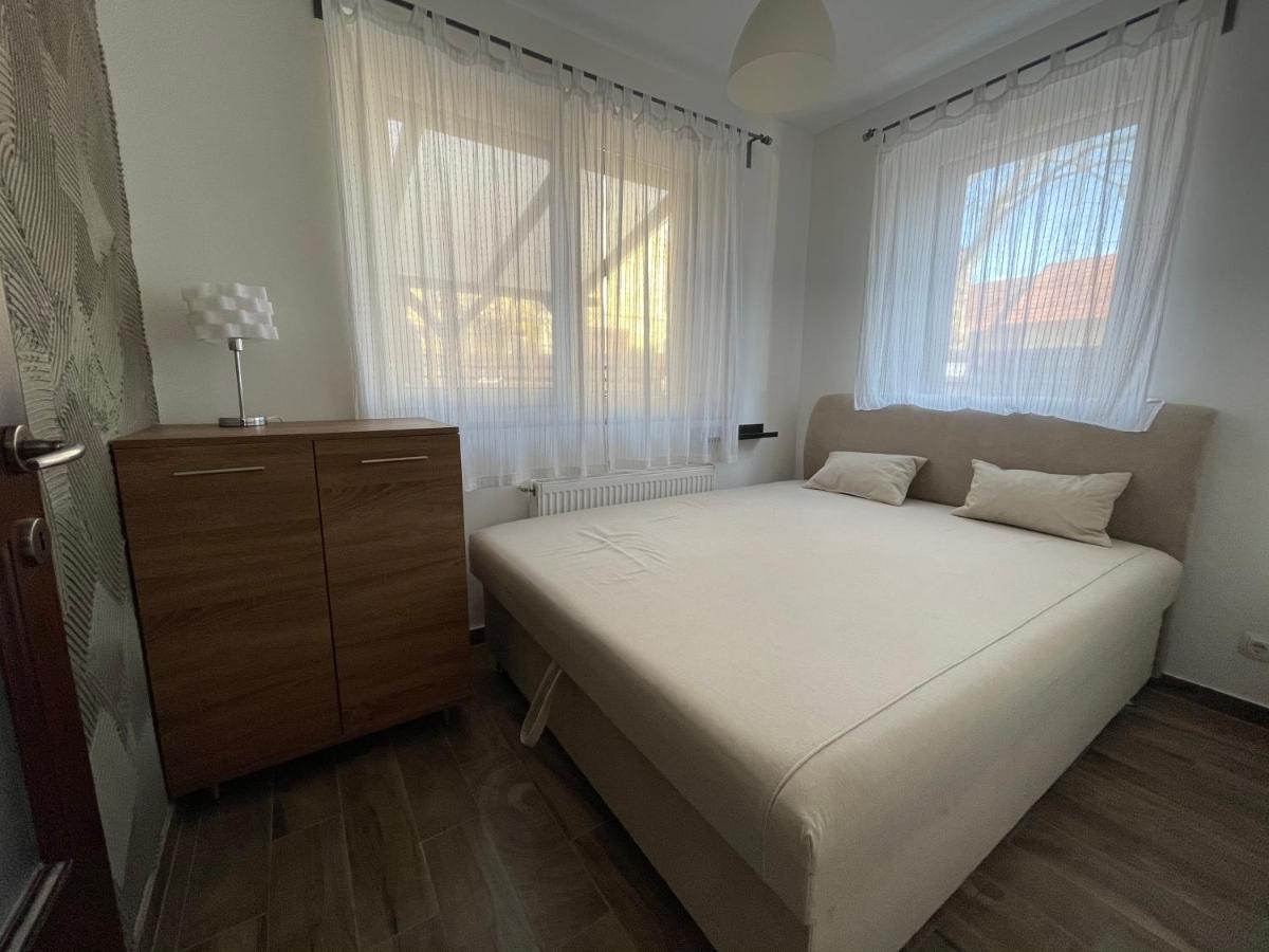 Smeraldo Villa Siofok Exterior photo
